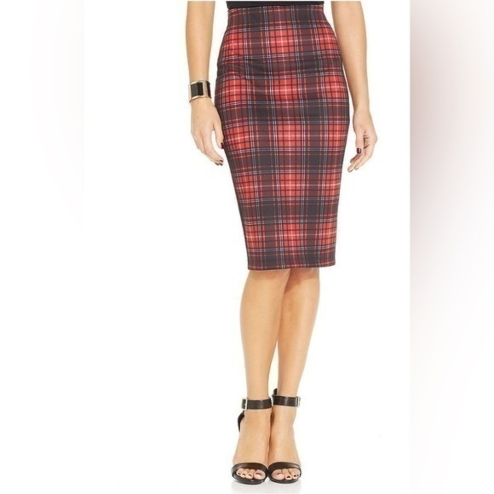 XOXO Red pencil plaid skirt in size sm